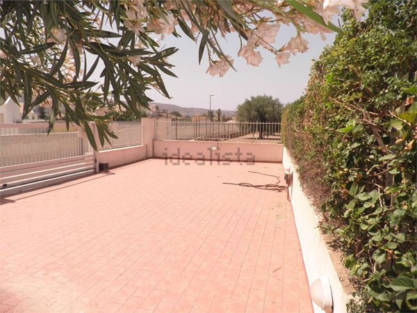casa indipendente in vendita a Comiso