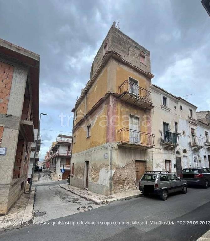 appartamento in vendita a Comiso
