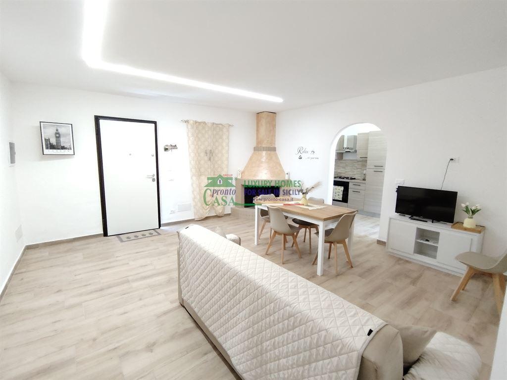 casa indipendente in vendita a Comiso