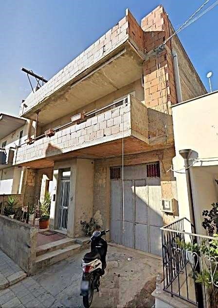 casa indipendente in vendita a Comiso