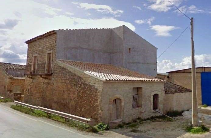 casa indipendente in vendita a Comiso