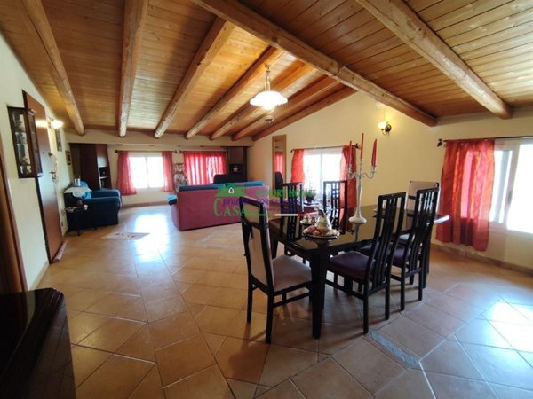 casa indipendente in vendita a Comiso