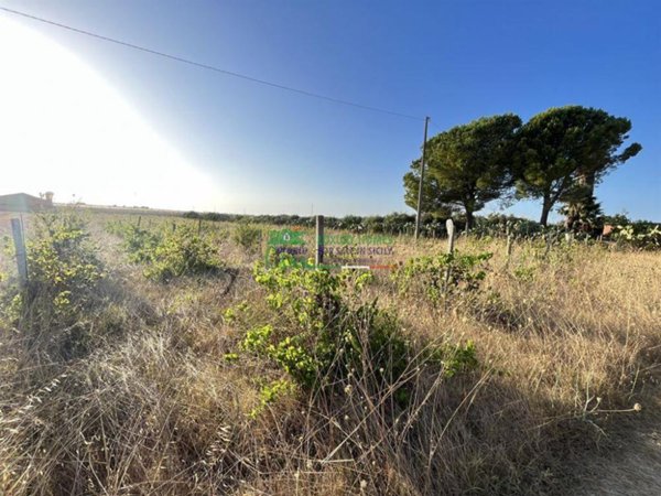 casa indipendente in vendita a Comiso