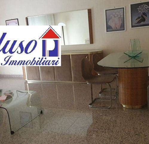 casa indipendente in vendita a Comiso
