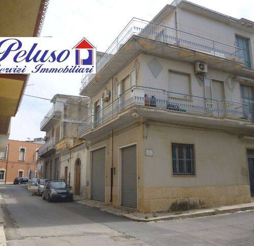 casa indipendente in vendita a Comiso