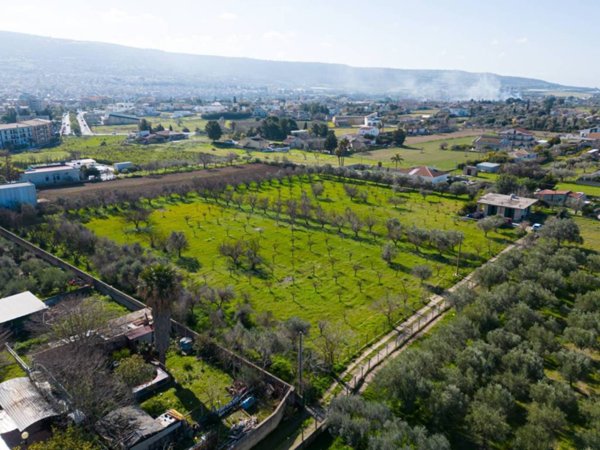 casa indipendente in vendita a Comiso