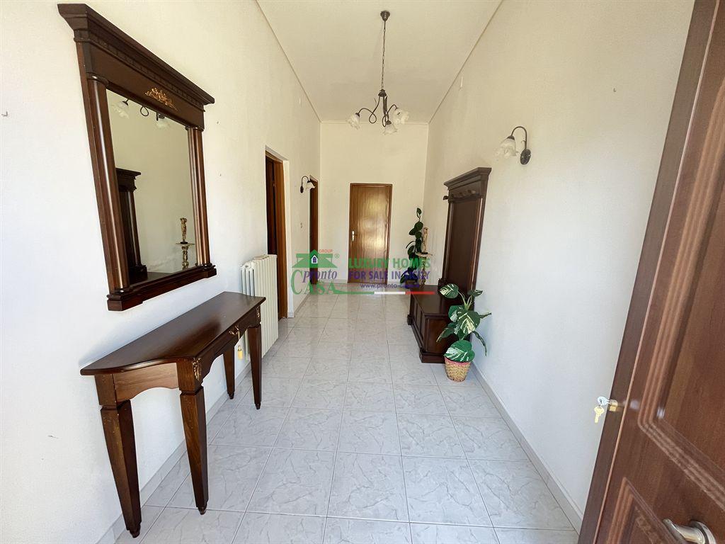 appartamento in vendita a Comiso