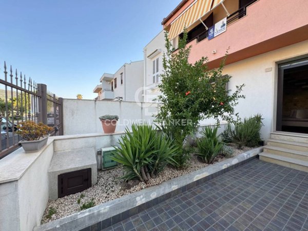 casa indipendente in vendita a Comiso