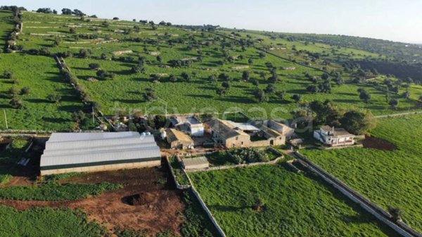 casa indipendente in vendita a Comiso