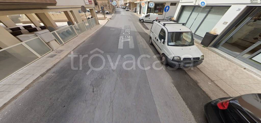negozio in vendita a Comiso