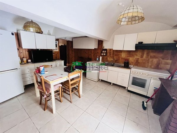 casa indipendente in vendita a Comiso