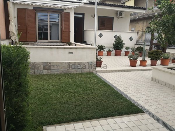 quadrivano in vendita a Comiso