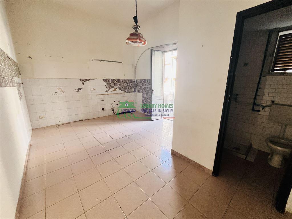 casa indipendente in vendita a Comiso
