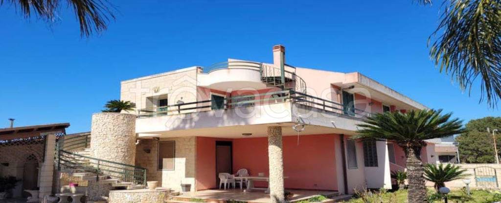 casa indipendente in vendita a Comiso