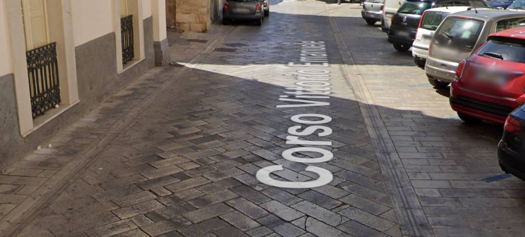 negozio in vendita a Comiso