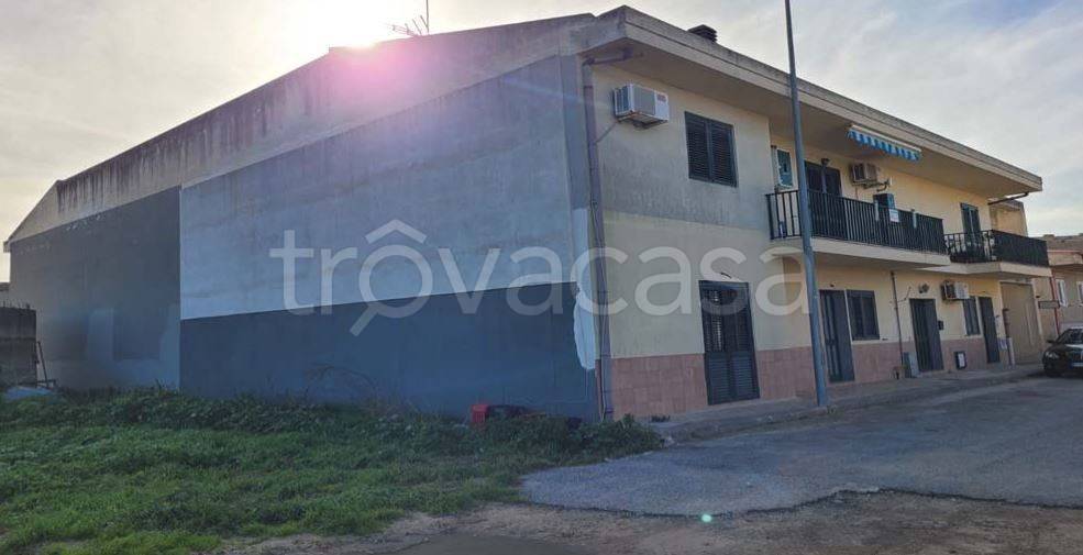 appartamento in vendita a Comiso in zona Pedalino