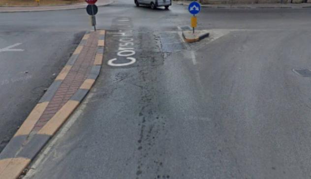 negozio in vendita a Comiso