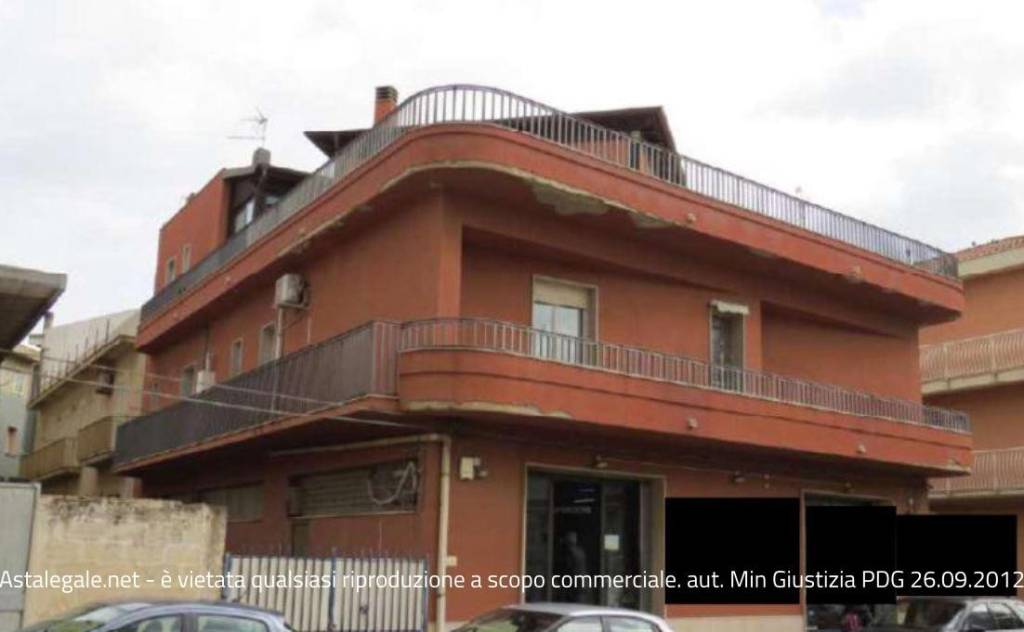 negozio in vendita a Comiso