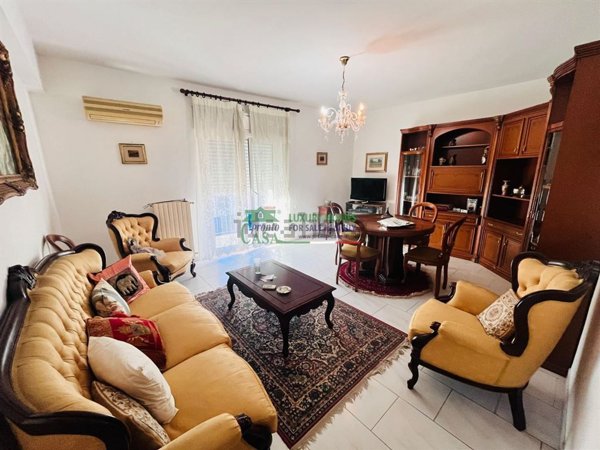 appartamento in vendita a Comiso in zona Centro Storico