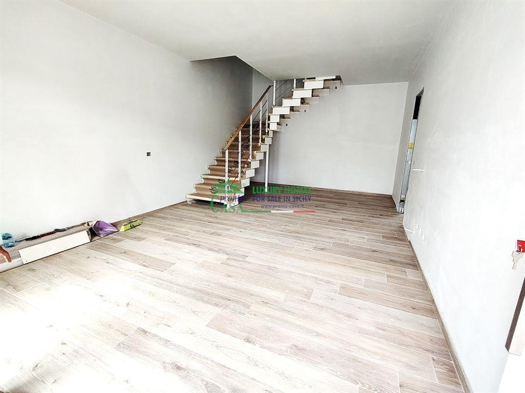casa indipendente in vendita a Comiso
