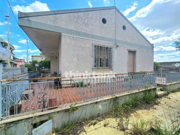 casa indipendente in vendita a Comiso in zona Pedalino