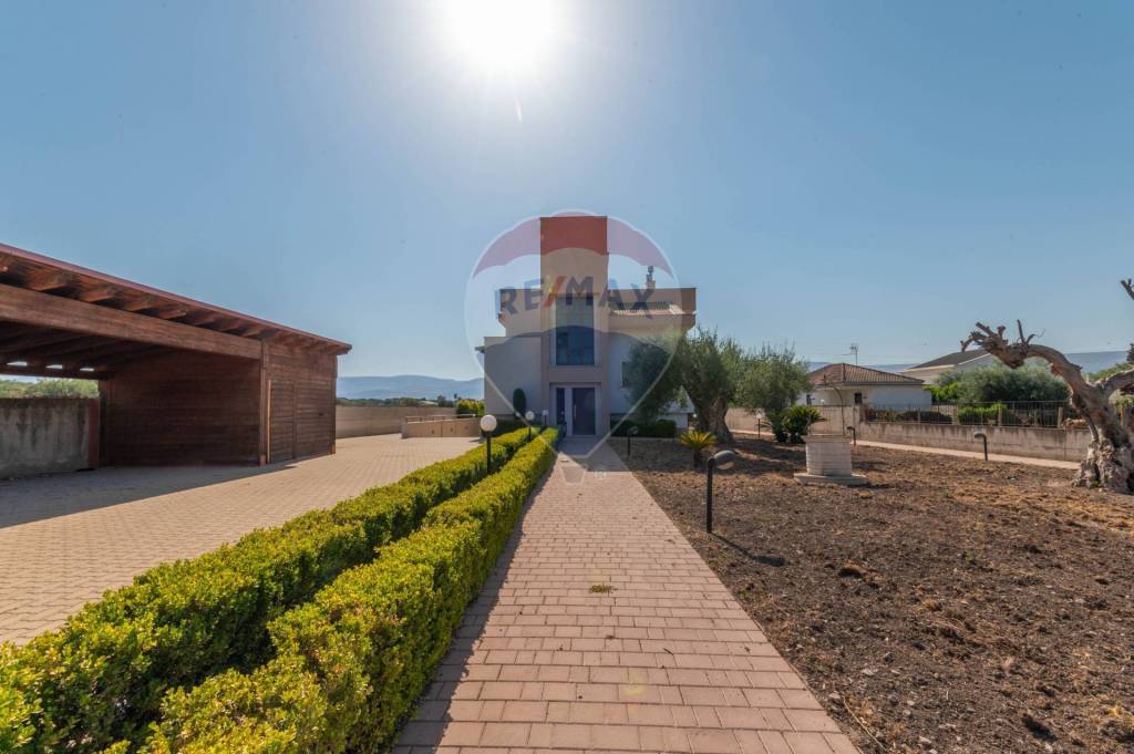 casa indipendente in vendita a Comiso in zona Pedalino