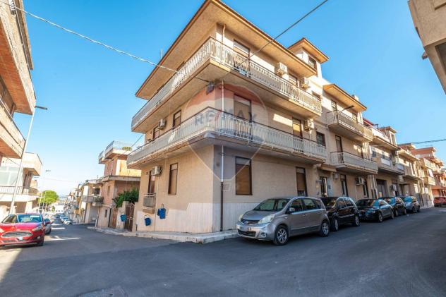 appartamento in vendita a Comiso in zona Centro Storico