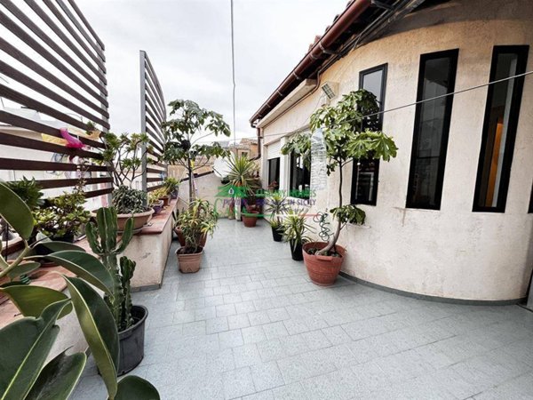 casa indipendente in vendita a Comiso in zona Centro Storico