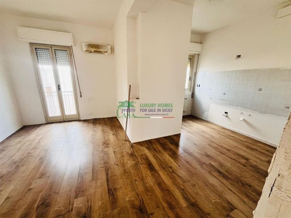 appartamento in vendita a Comiso