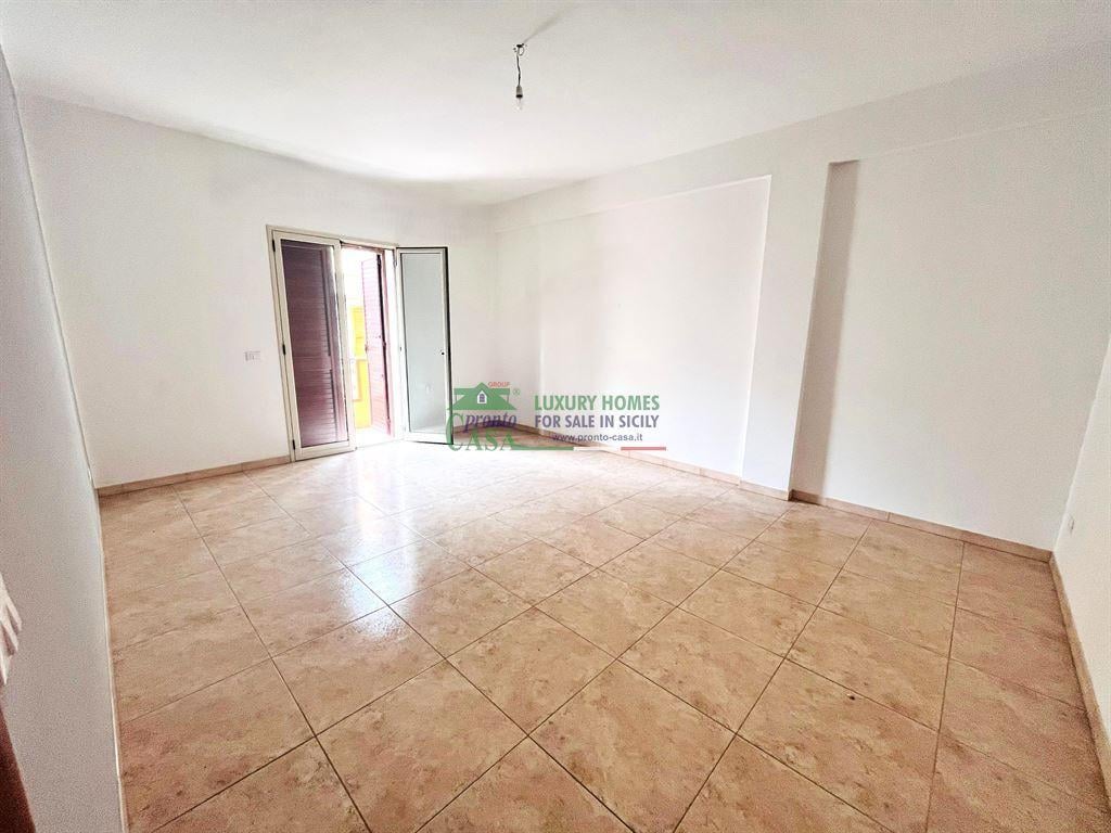 casa indipendente in vendita a Comiso in zona Centro Storico
