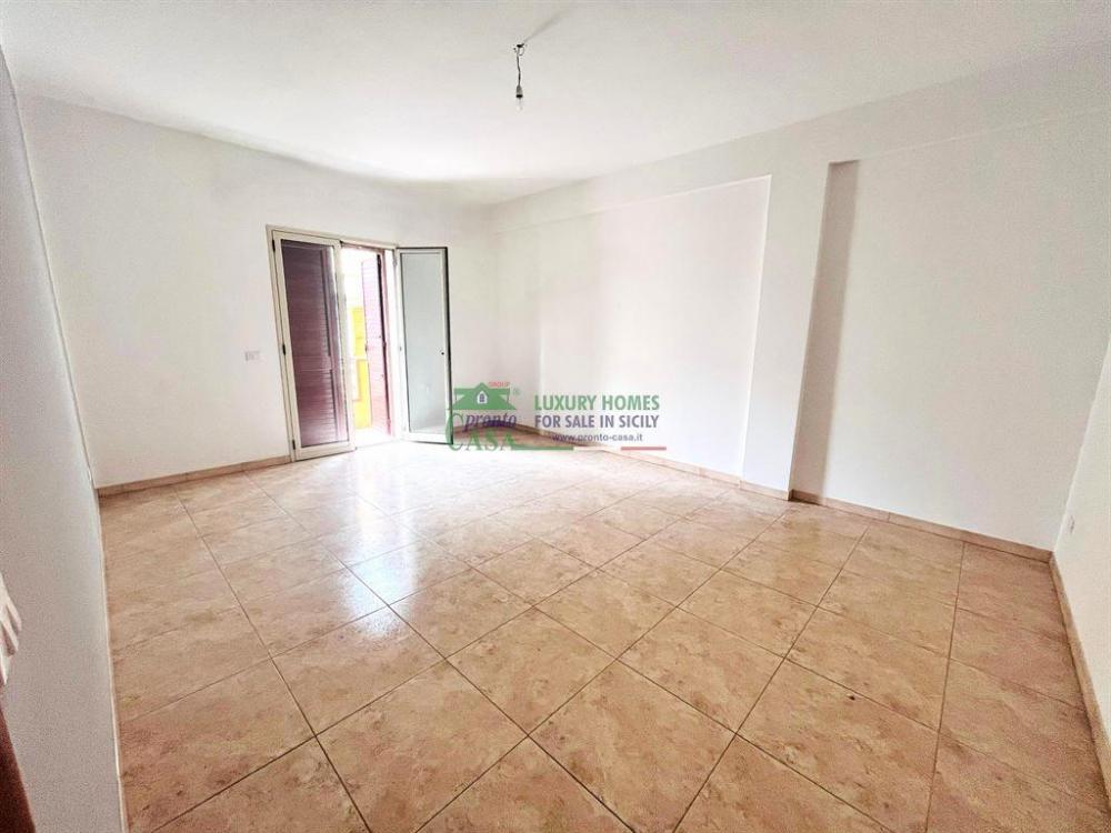 casa indipendente in vendita a Comiso in zona Centro Storico