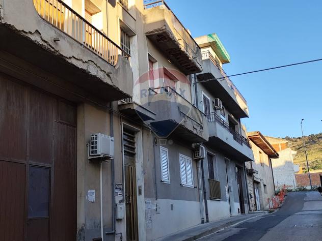 appartamento in vendita a Comiso in zona Centro Storico