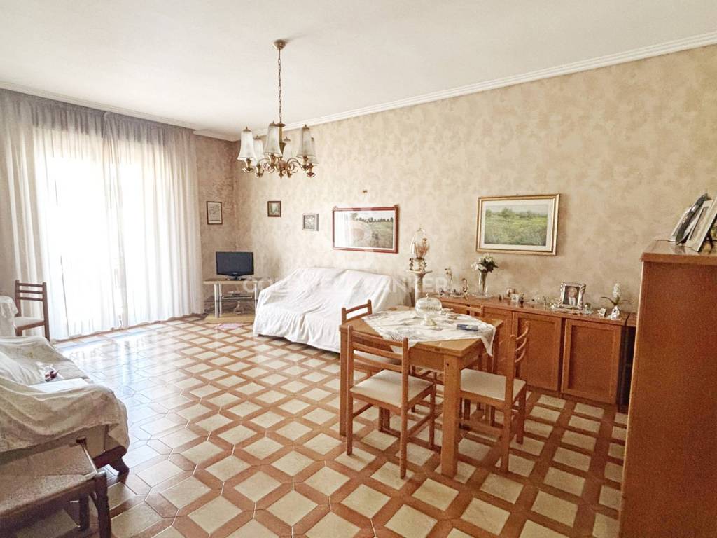 casa indipendente in vendita a Comiso