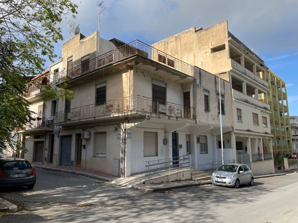 appartamento in vendita a Comiso