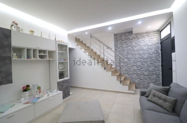 casa indipendente in vendita a Comiso