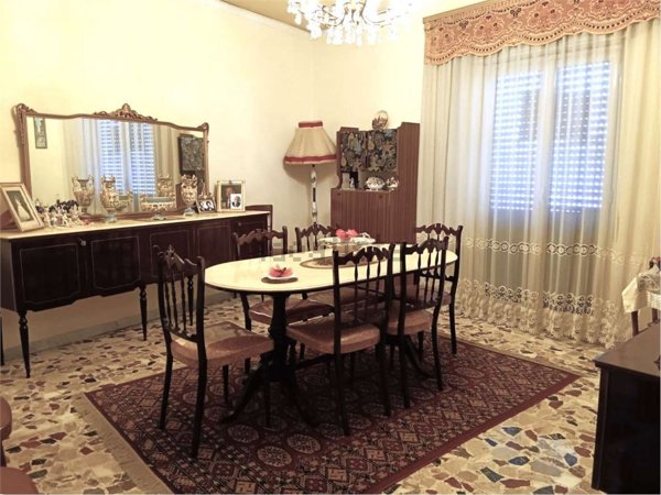 appartamento in vendita a Comiso in zona Centro Storico