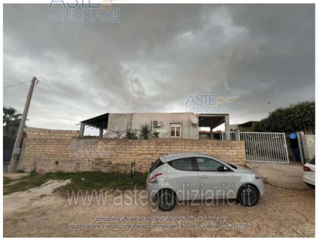 terreno edificabile in vendita a Comiso