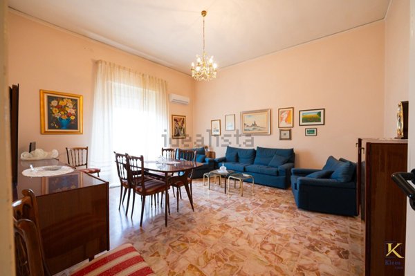 casa indipendente in vendita a Comiso in zona Centro Storico