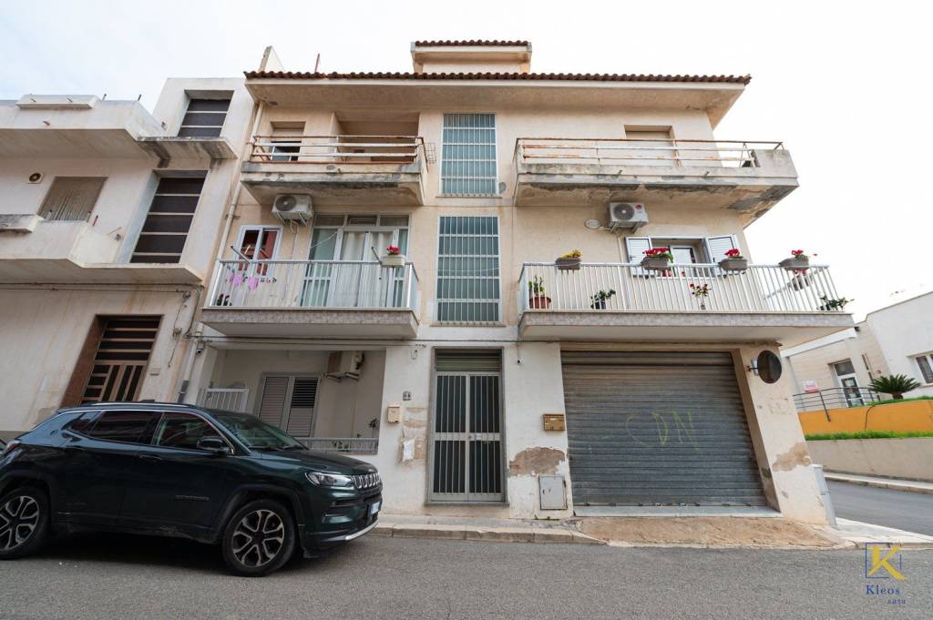 appartamento in vendita a Comiso