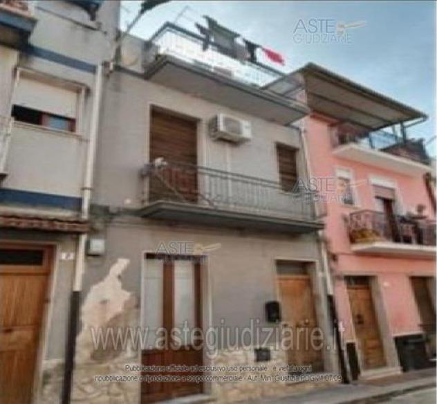 casa indipendente in vendita a Comiso