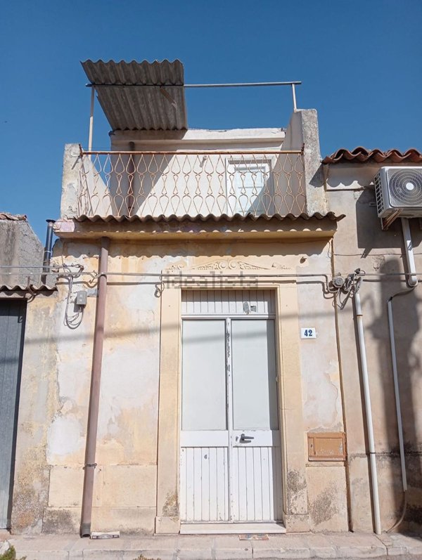 appartamento in vendita a Comiso in zona Pedalino