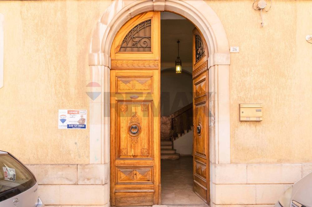 casa indipendente in vendita a Comiso in zona Centro Storico