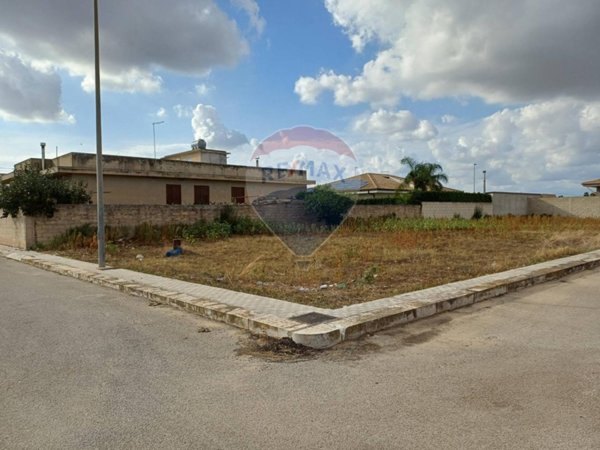 casa indipendente in vendita a Comiso in zona Pedalino
