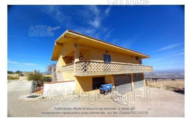 casa indipendente in vendita a Comiso