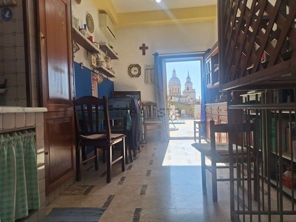casa indipendente in vendita a Comiso in zona Centro Storico