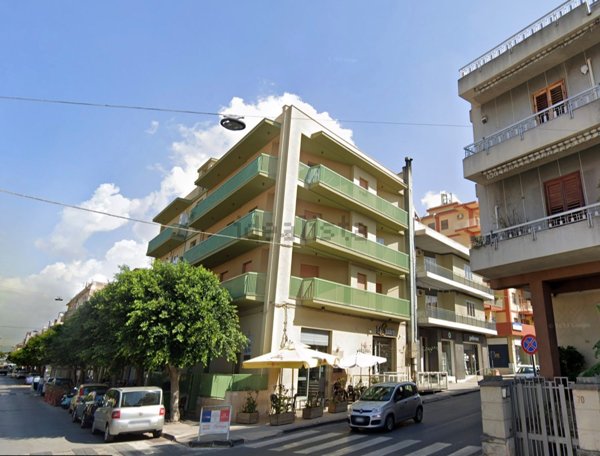 appartamento in vendita a Comiso in zona Centro Storico