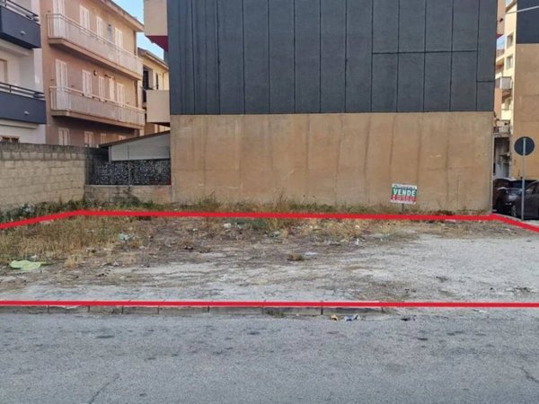 terreno edificabile in vendita a Comiso in zona Centro Storico