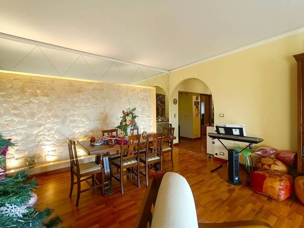 appartamento in vendita a Comiso in zona Centro Storico