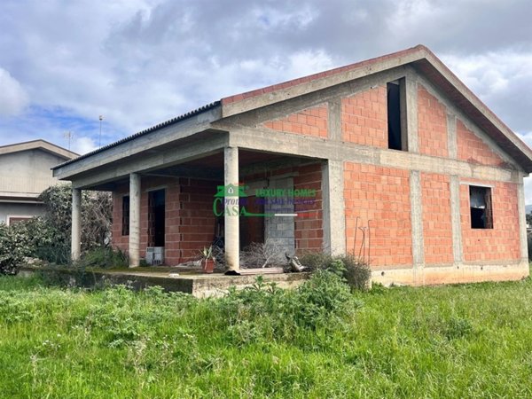 casa indipendente in vendita a Comiso