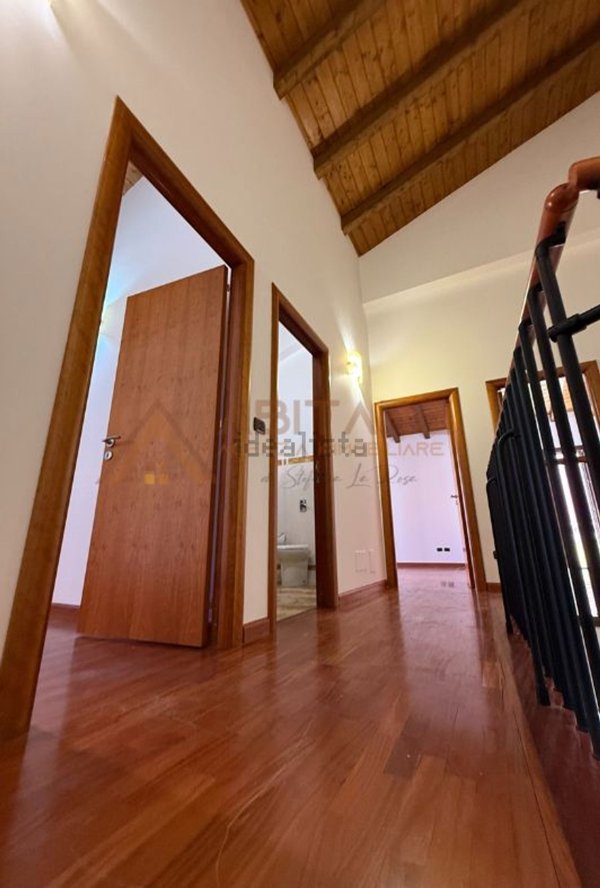 casa indipendente in vendita a Comiso